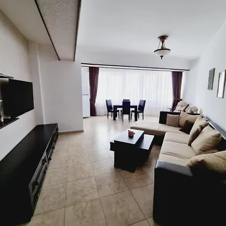 Apartment Lago Vista Mamaia