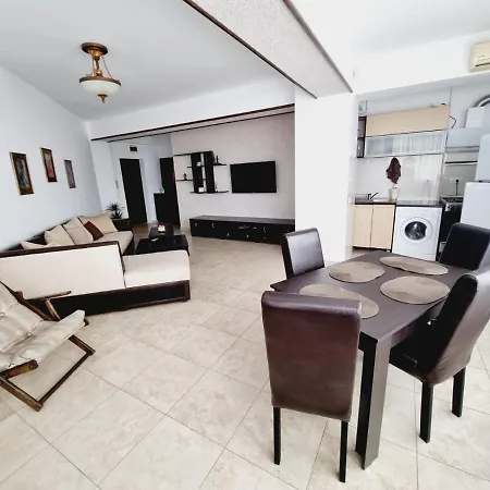 Lago Vista * Mamaia